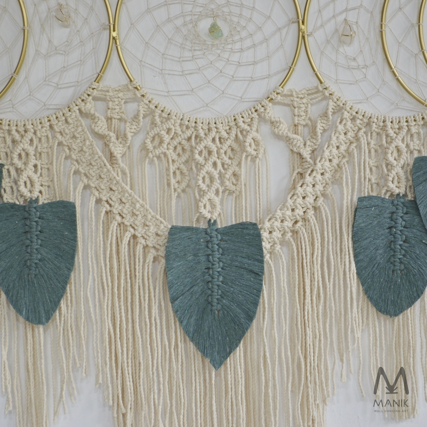 MOON KLO M ORO