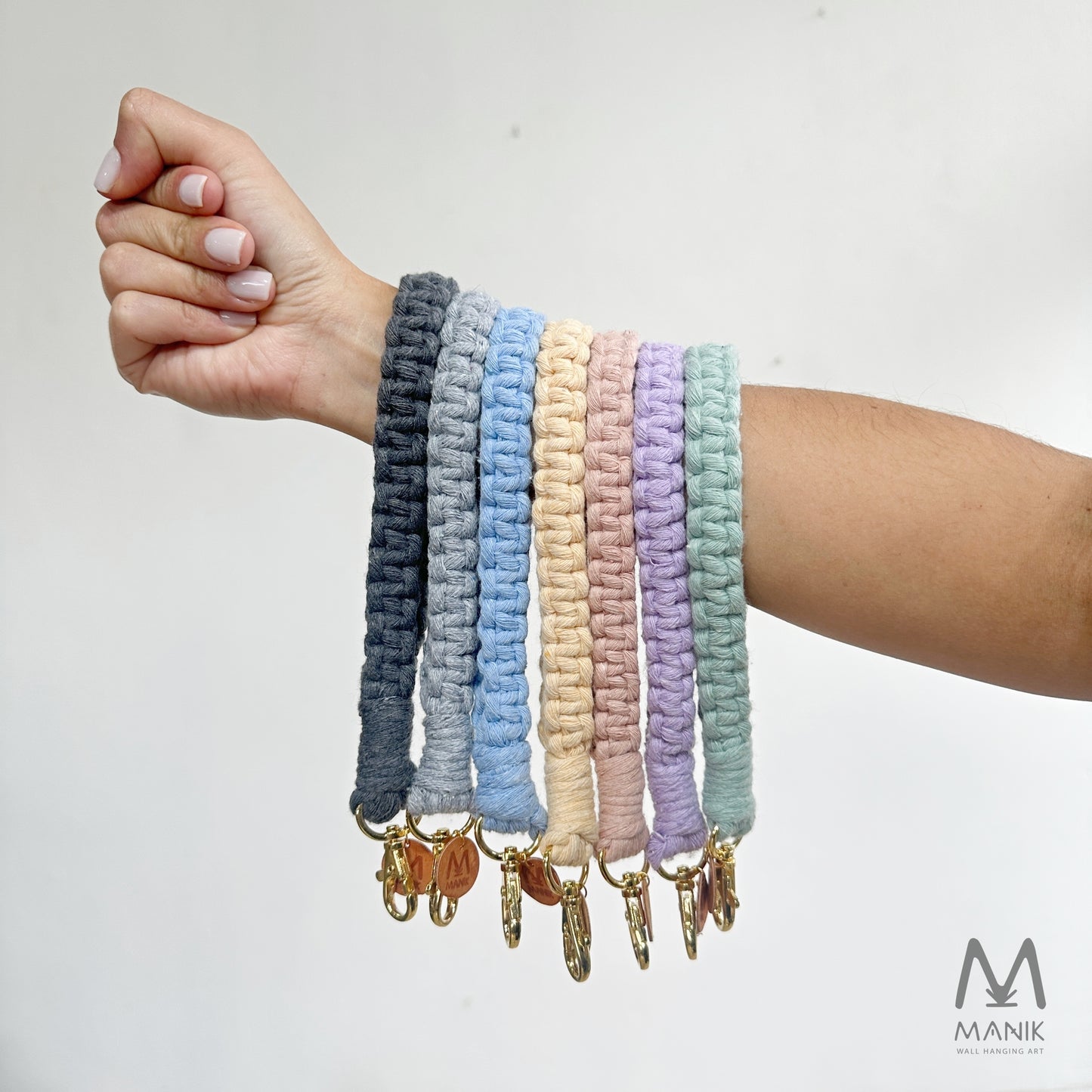 WRISTLET