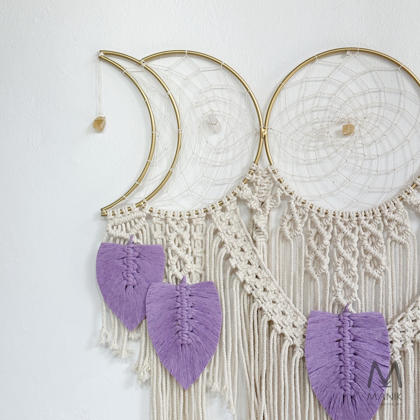 MOON KLO M ORO